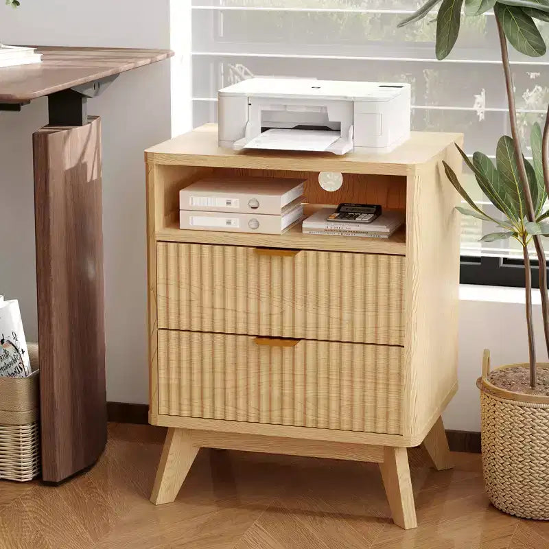 Comodino scanalato moderno con stazione di ricarica USB e 2 cassetti, tavolino laterale per camera da letto, soggiorno, ufficio domestico