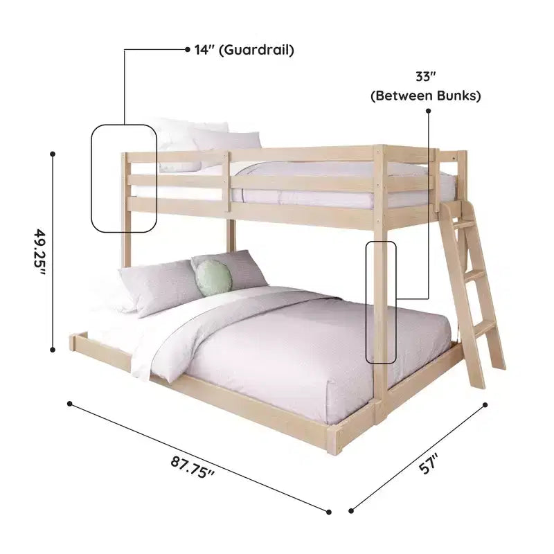 Letto a castello basso in compensato, singolo sopra e una piazza e mezza sotto, per bambini
