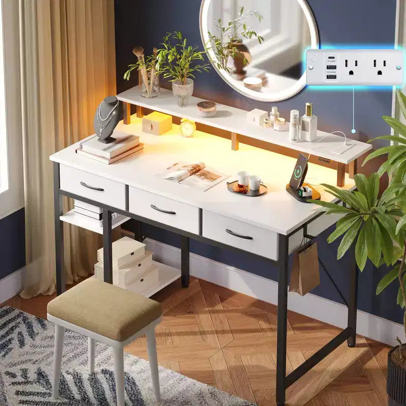 Scrivania da Computer con Porta Monitor, Illuminazione a LED, Presa di Corrente e Cassetti Multipli, 39/47/55"