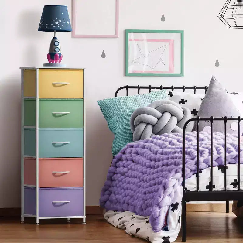 Comodino stretto a 5 cassetti con struttura in acciaio, piano in legno e cassetti in tessuto facili da estrarre per casa, camera da letto, ufficio e dormitorio