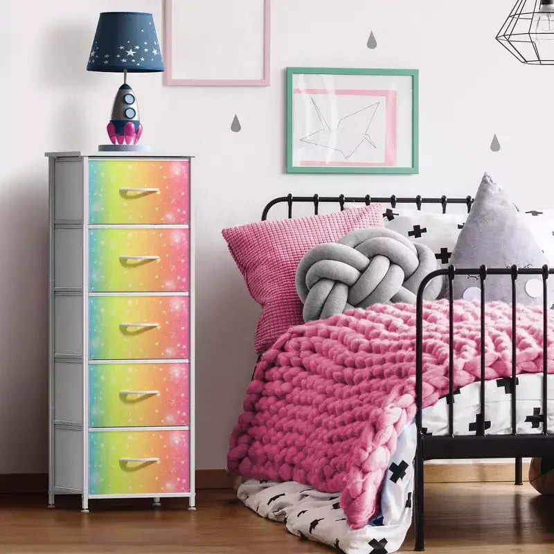Comodino stretto a 5 cassetti con struttura in acciaio, piano in legno e cassetti in tessuto facili da estrarre per casa, camera da letto, ufficio e dormitorio