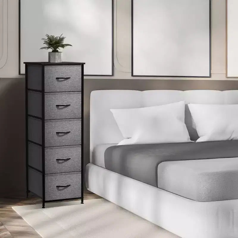 Comodino stretto a 5 cassetti con struttura in acciaio, piano in legno e cassetti in tessuto facili da estrarre per casa, camera da letto, ufficio e dormitorio