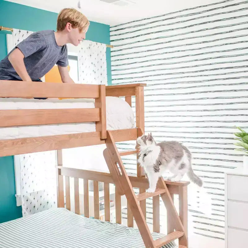 Letto a castello in legno massello, una piazza e mezza con letto estraibile e scaletta, per bambini