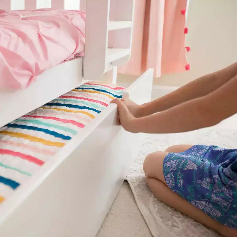 Letto a castello in legno massello, una piazza e mezza con letto estraibile e scaletta, per bambini